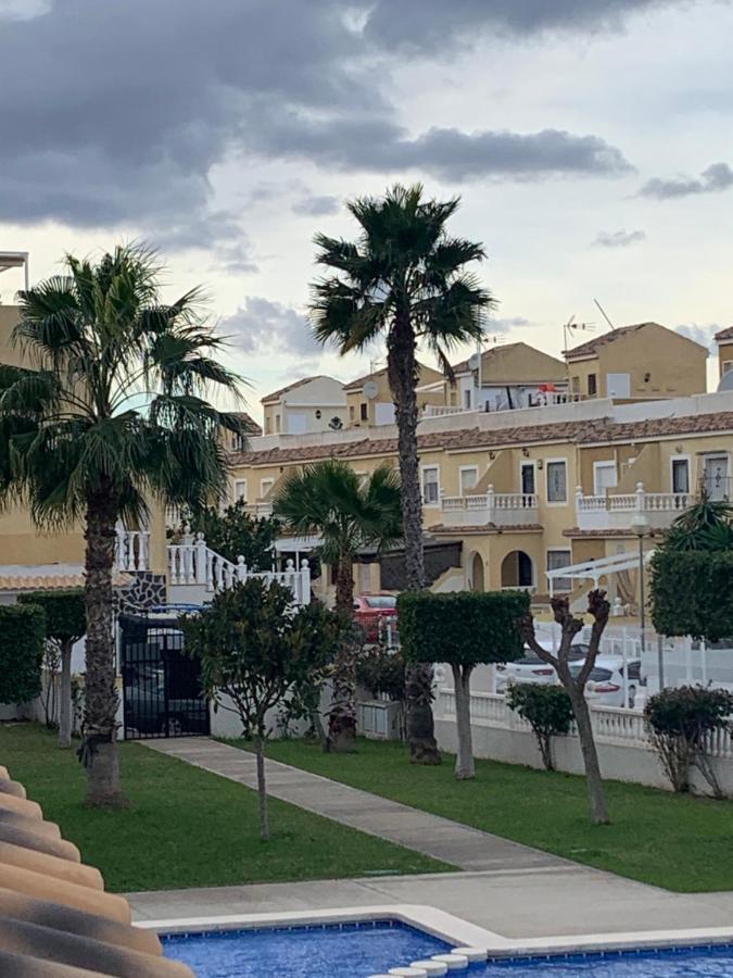 Adosado Tranquilo Con Piscina Y Vistas Al Mar Apartman Puerto Marino Kültér fotó