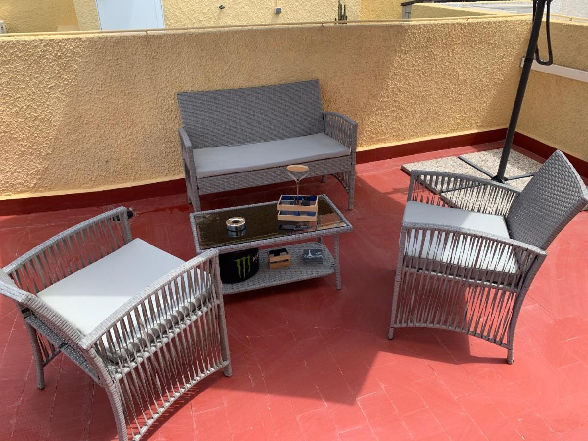 Adosado Tranquilo Con Piscina Y Vistas Al Mar Apartman Puerto Marino Kültér fotó