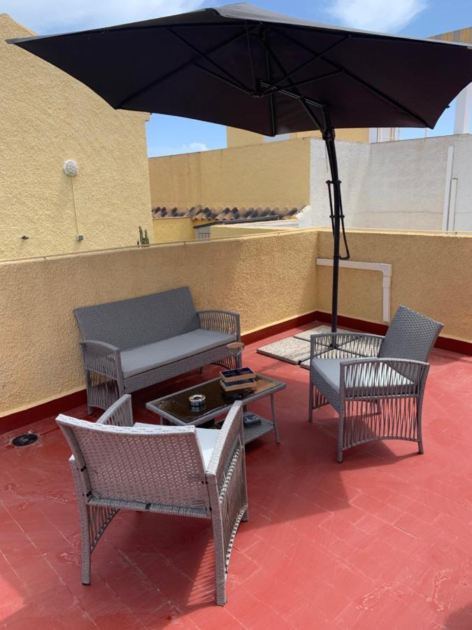 Adosado Tranquilo Con Piscina Y Vistas Al Mar Apartman Puerto Marino Kültér fotó